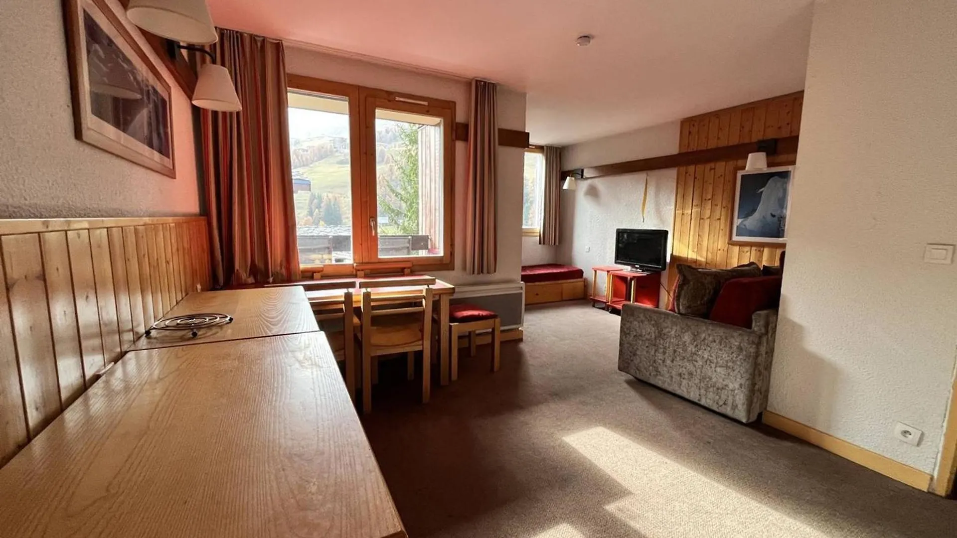 Confortable T2 Pour 6 Avec Parking A Plagne 1800 - Fr-1-351-261
